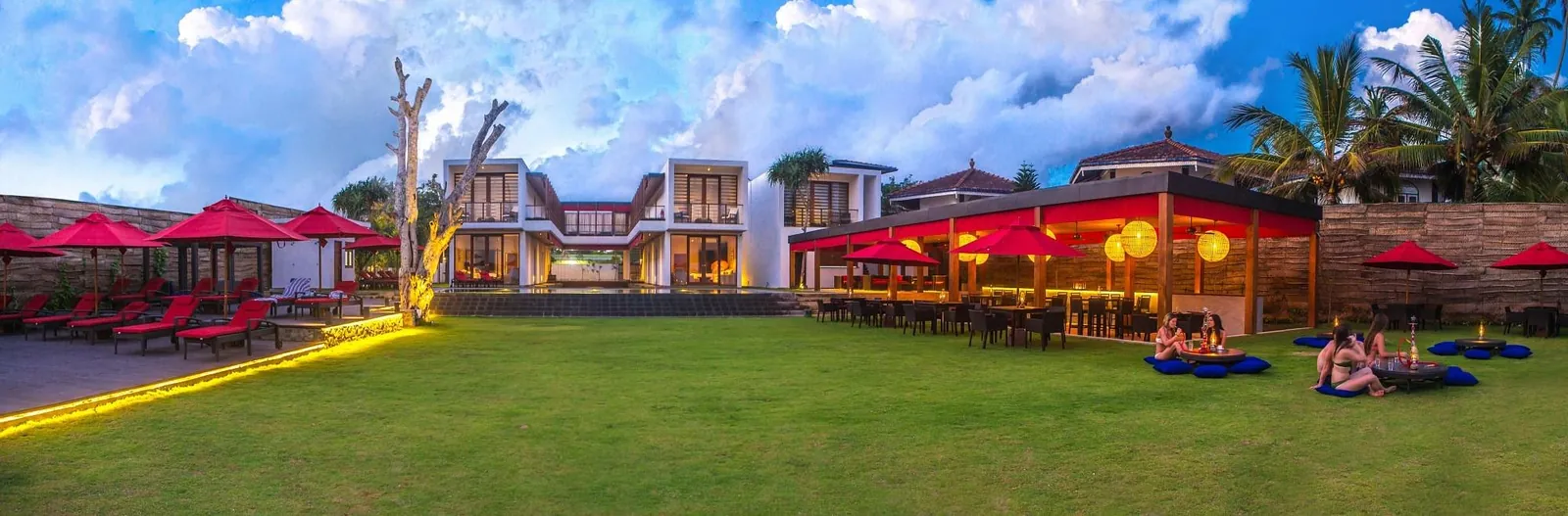 Aura Beach Club on Weligama Bay